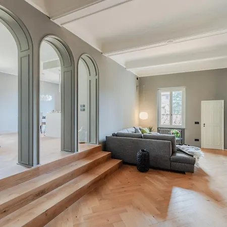 Apartment Casa Grey, 2 Bedrooms 2 Bathrooms *